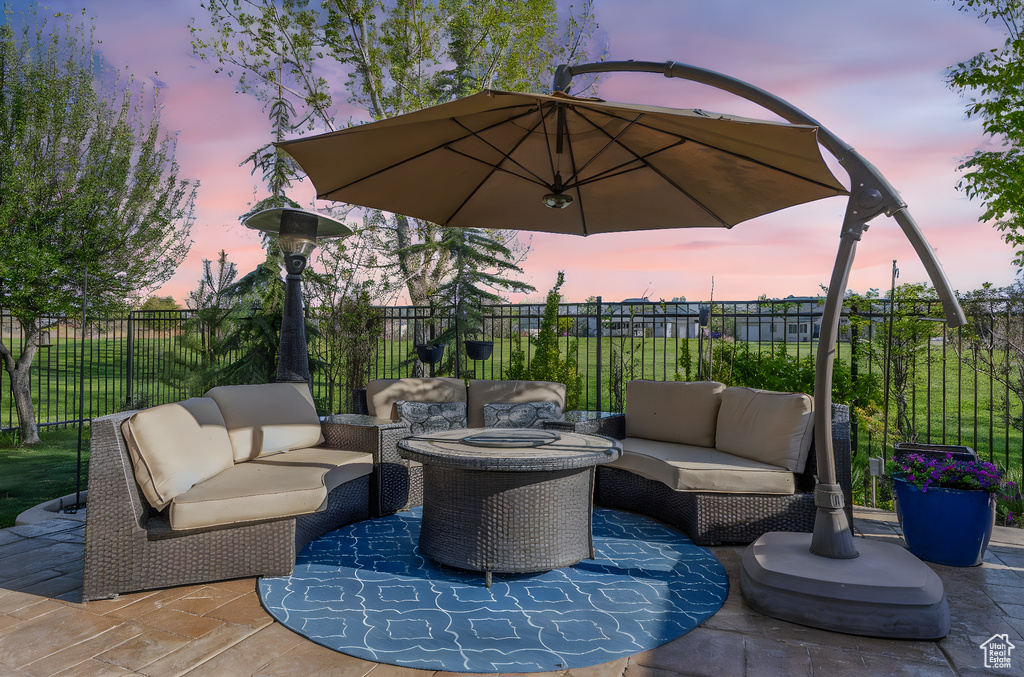 View of patio / terrace with an outdoor hangout area