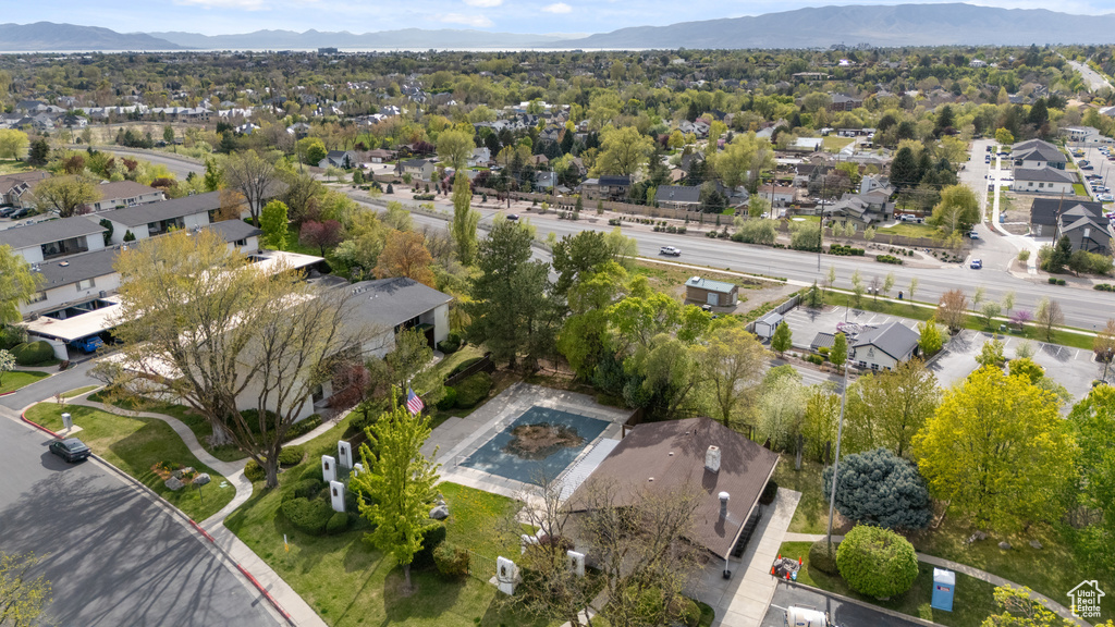 Aerial view featuring a residential view and a mountain view