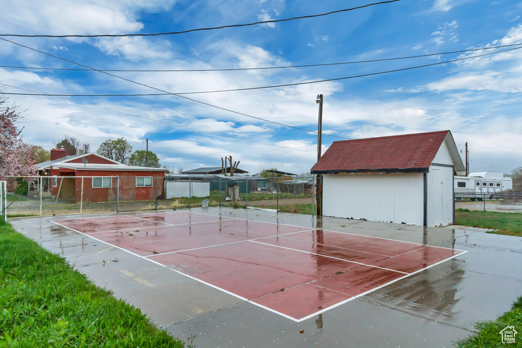 View of sport court with fence