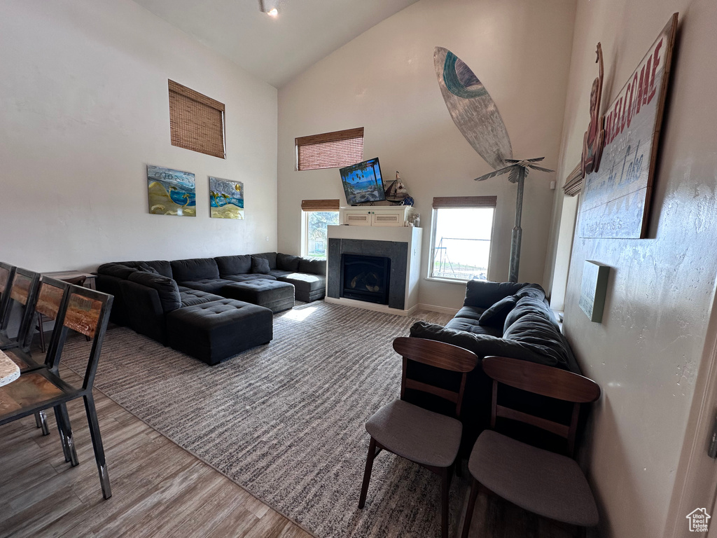 Photo 57 for MLS #2080198 at 55 Sand Ct #8