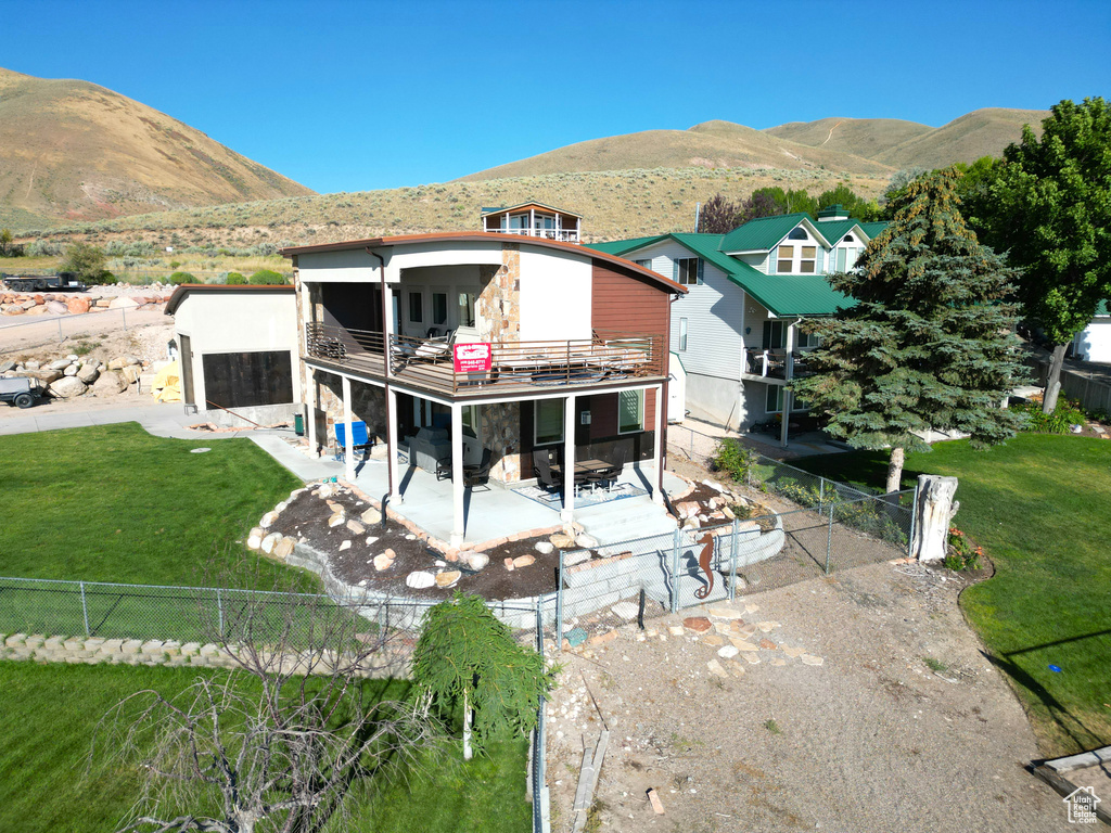 Photo 9 for MLS #2080198 at 55 Sand Ct #8