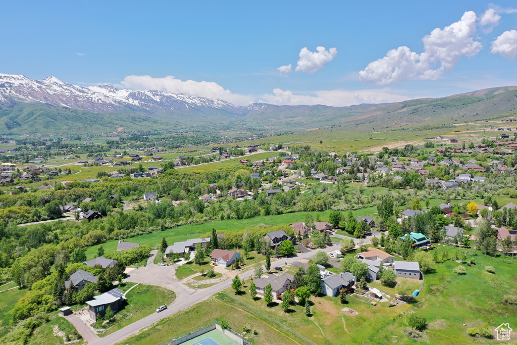 Bird\\\'s eye view with a mountain view and a residential view