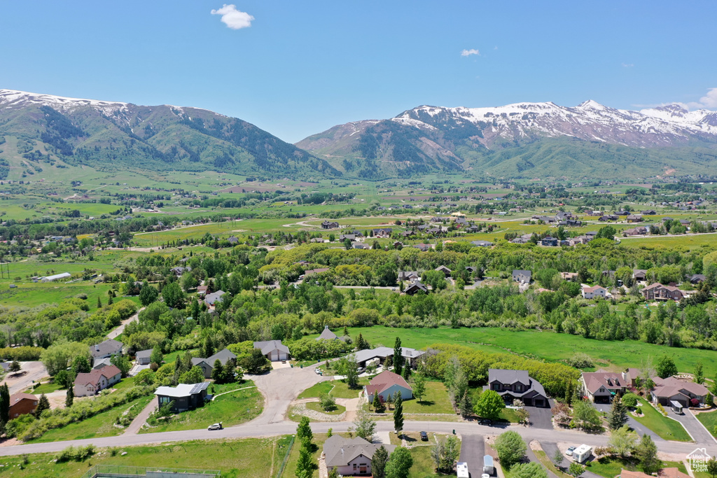 Drone / aerial view featuring a residential view and a mountain view