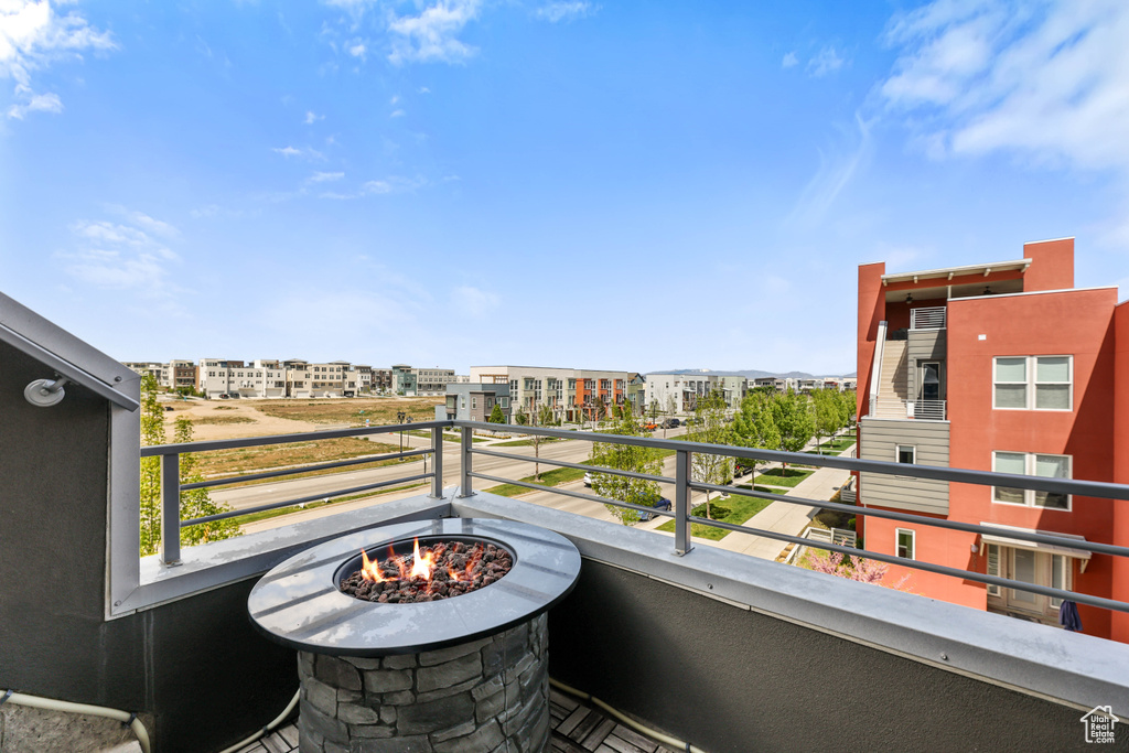 Balcony with a fire pit