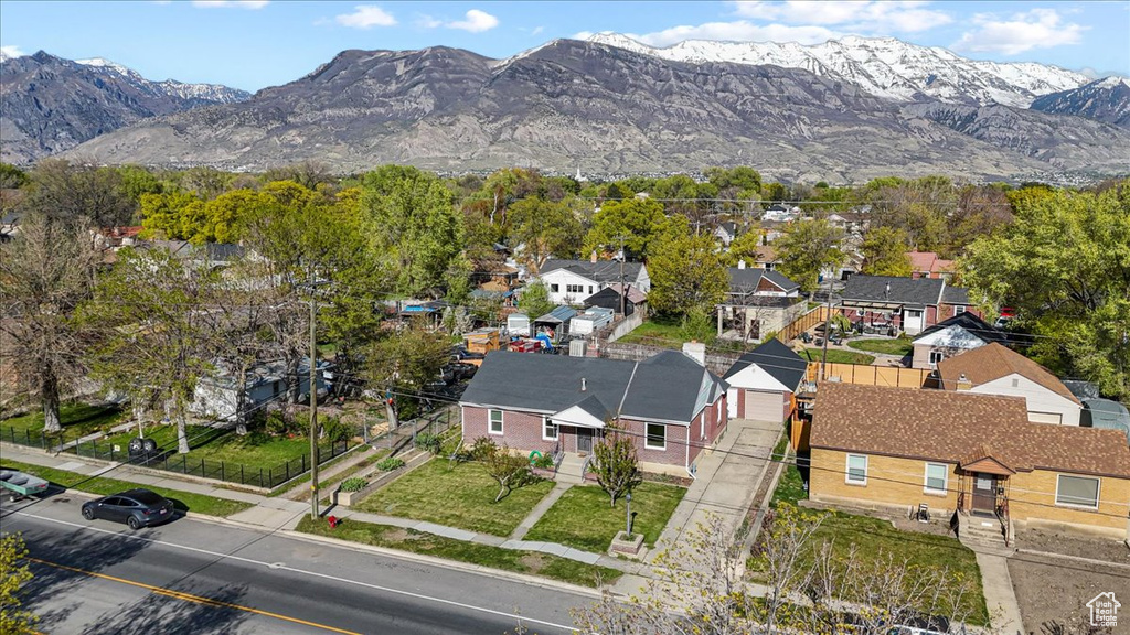 Bird\'s eye view with a mountain view and a residential view