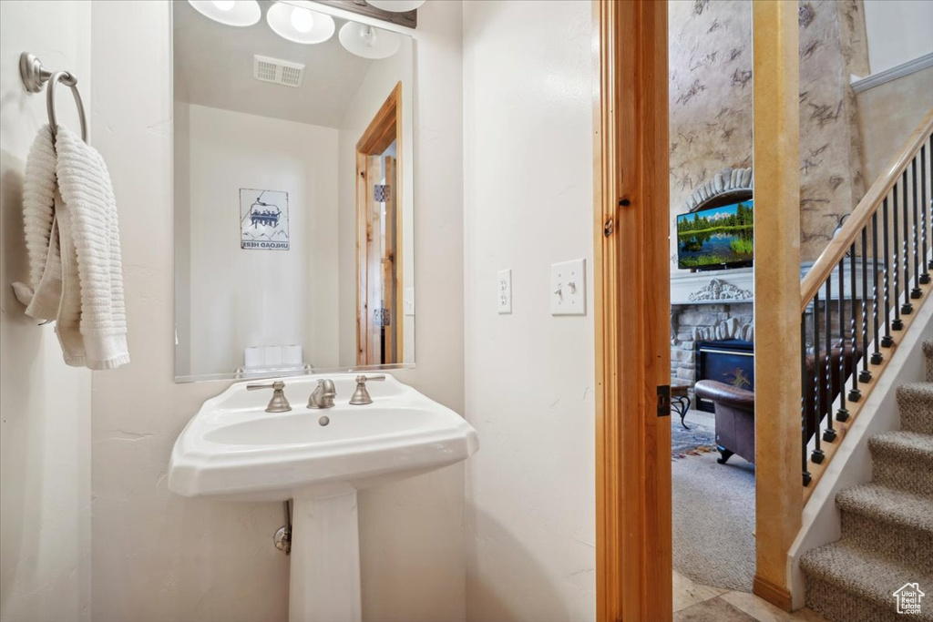 Bathroom with visible vents