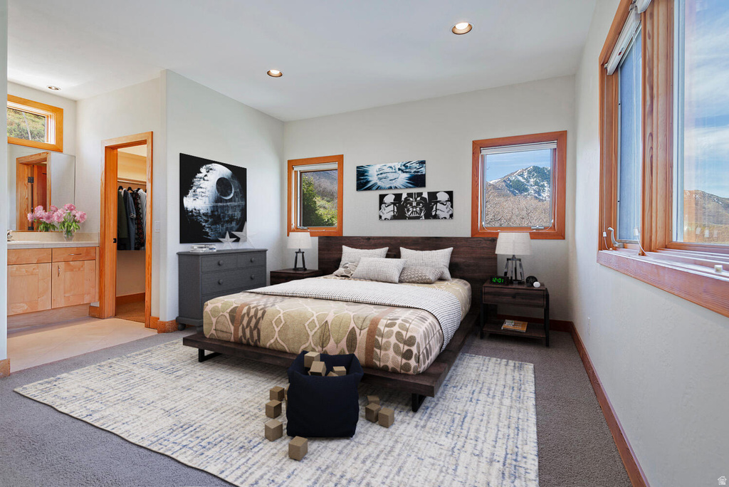 152 N SILVER OAK RD Salt Lake City, UT 84108