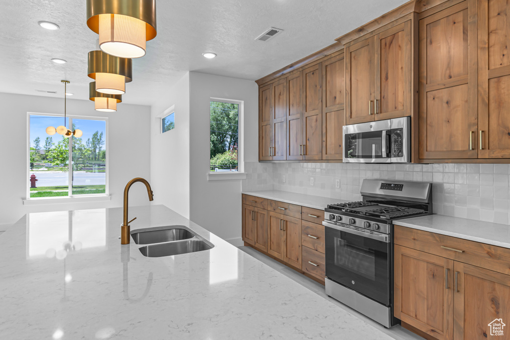 190 W 3175 S Nibley, UT 84321