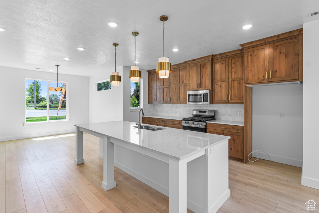 190 W 3175 S Nibley, UT 84321