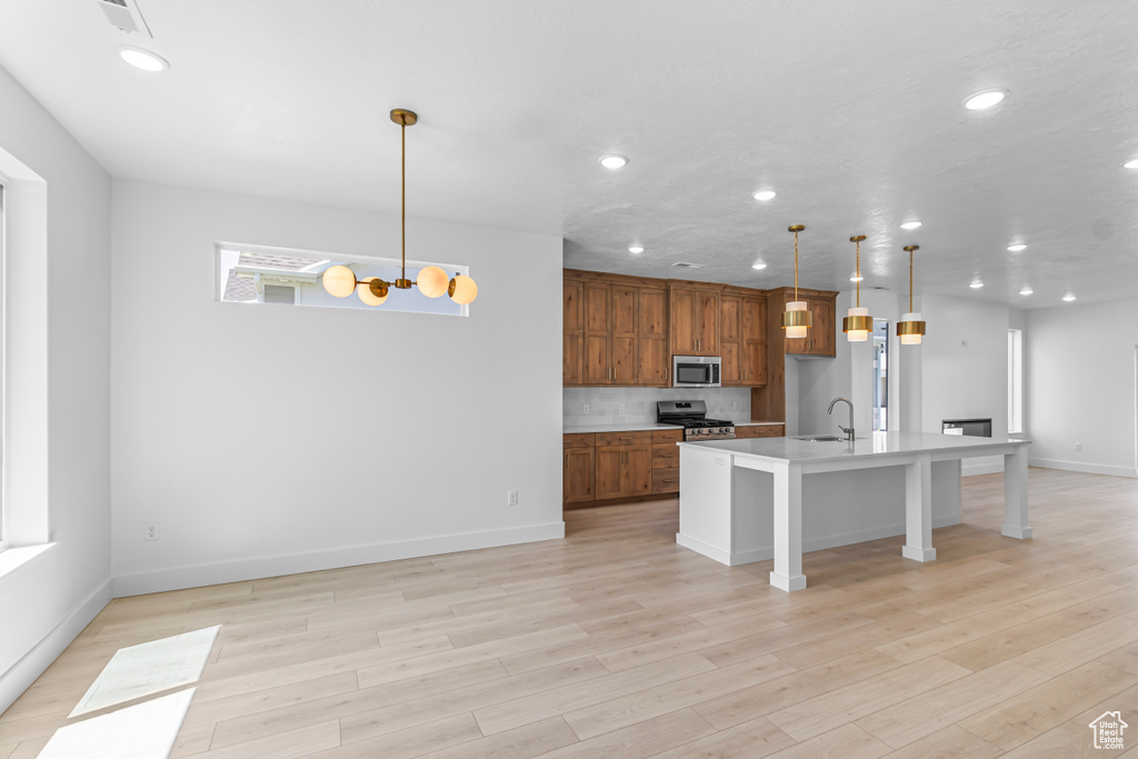 190 W 3175 S Nibley, UT 84321