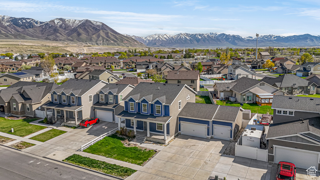 Aerial view with a mountain view and a residential view