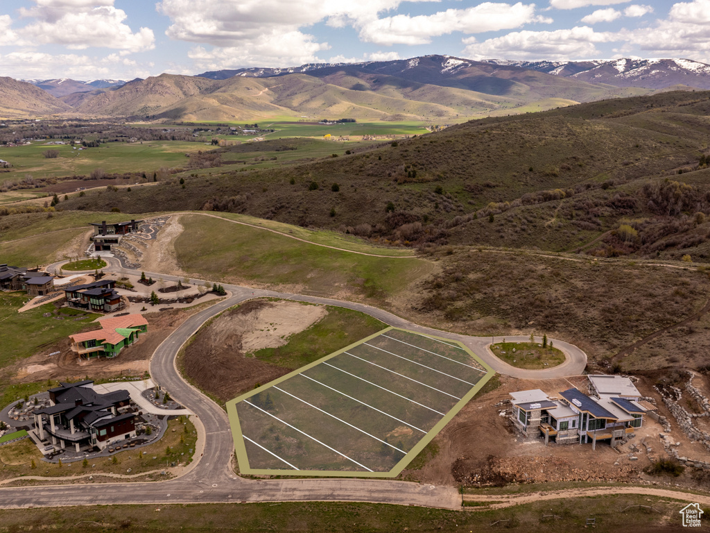 Bird's eye view with a mountain view