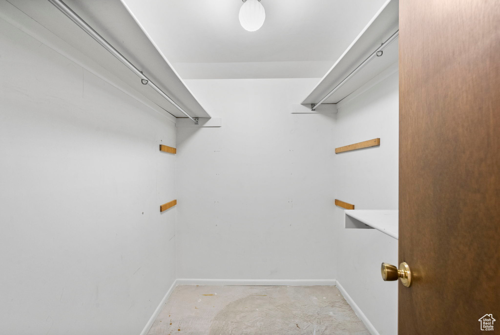 View of walk in closet
