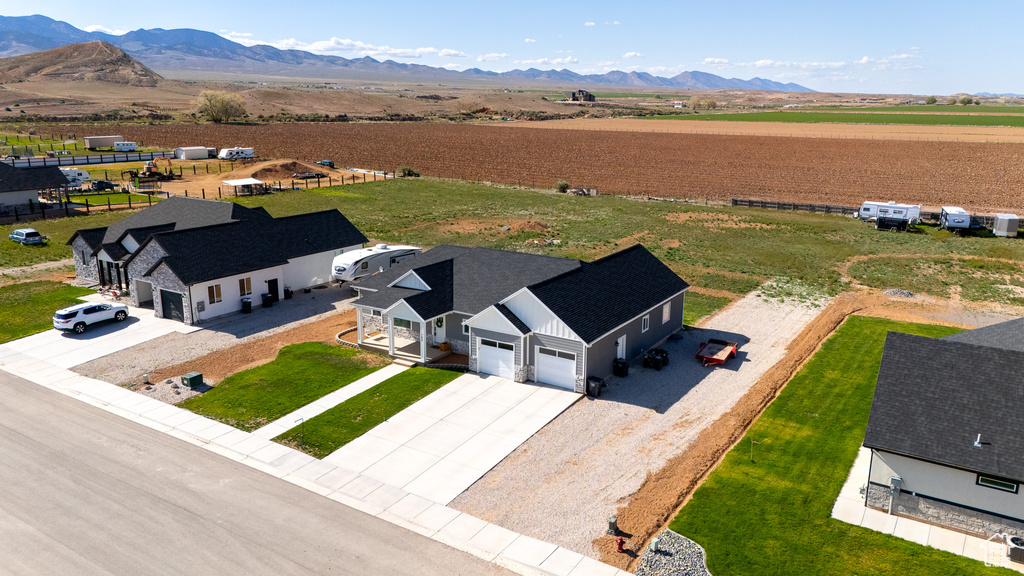 Bird's eye view with a rural view and a mountain view