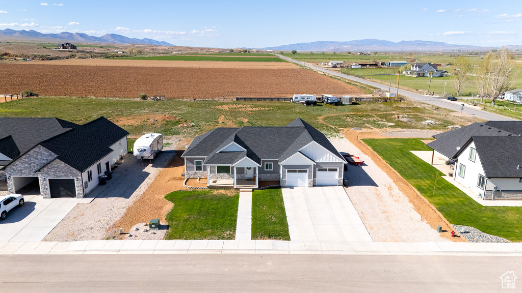 Bird's eye view with a rural view and a mountain view