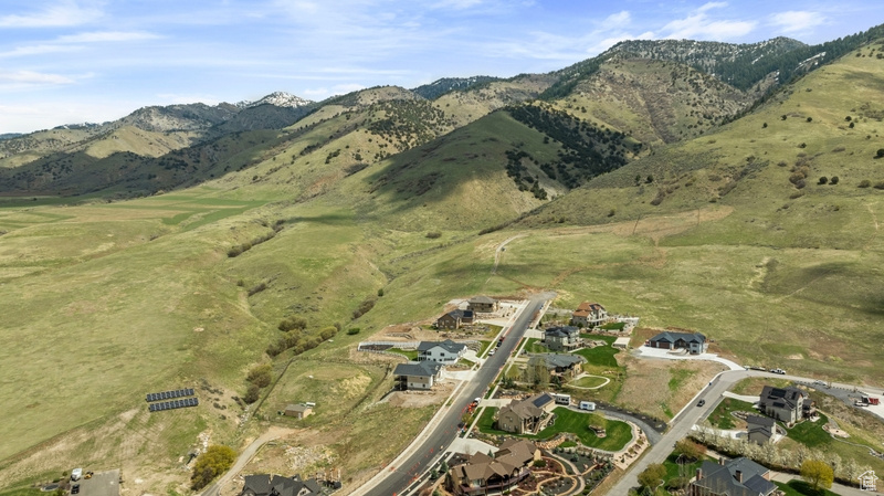 Aerial view featuring a mountain view