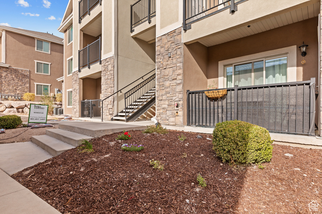2153 N SPRINGTIME DR Saratoga Springs, UT 84045