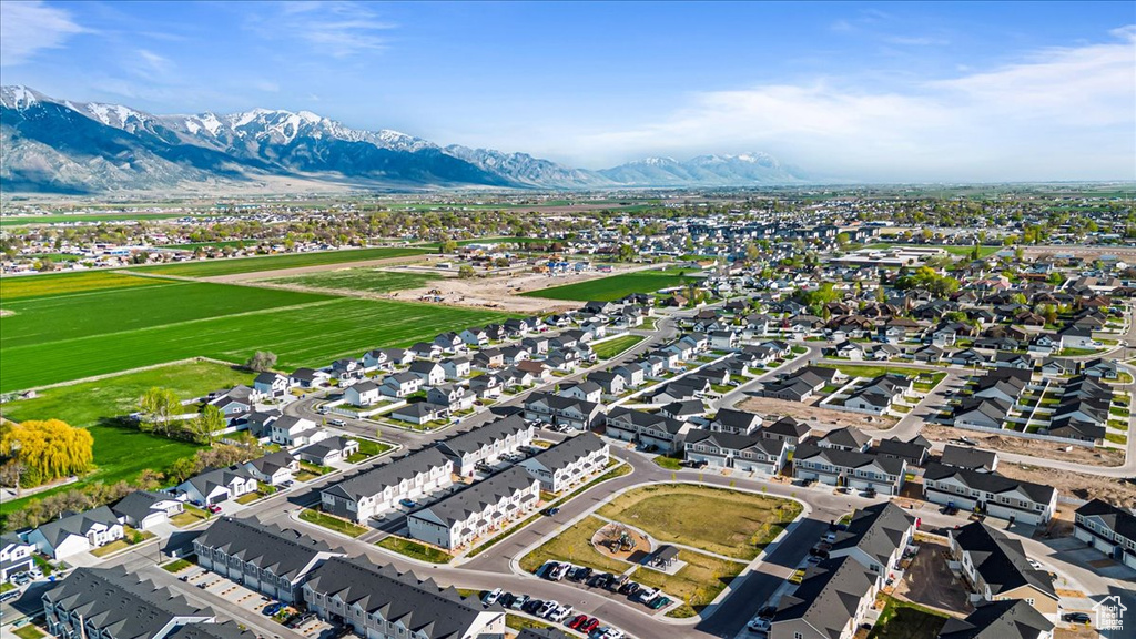 Aerial view featuring a residential view and a mountain view