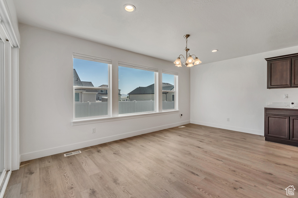 188 E BRUIN DR Eagle Mountain, UT 84005