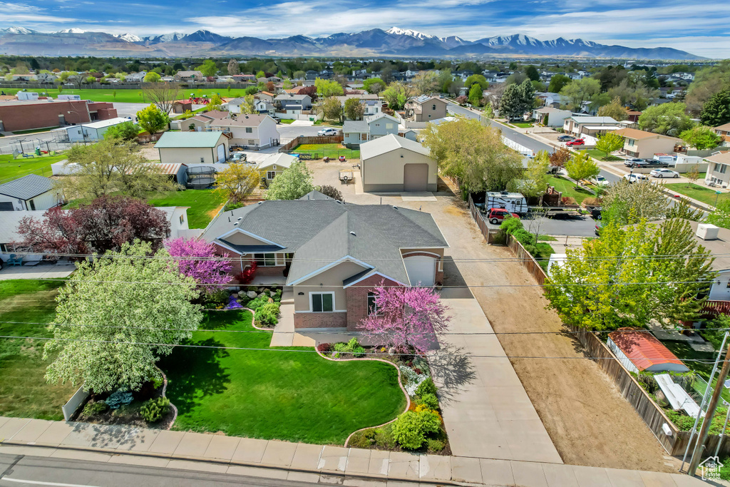 Aerial view featuring a mountain view and a residential view