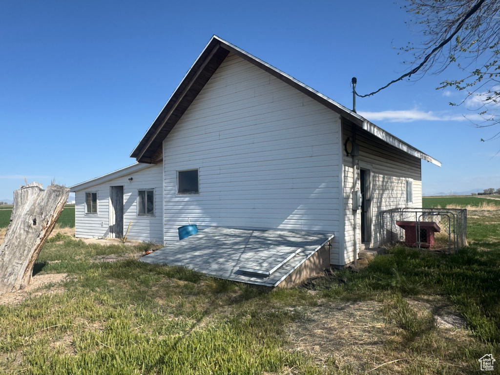 View of property exterior
