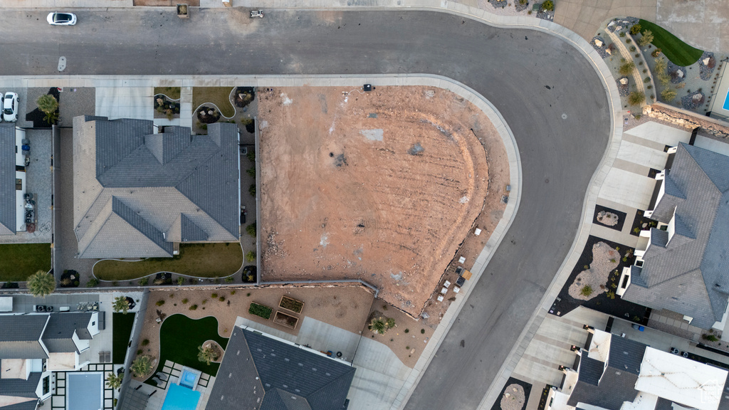Birds eye view of property