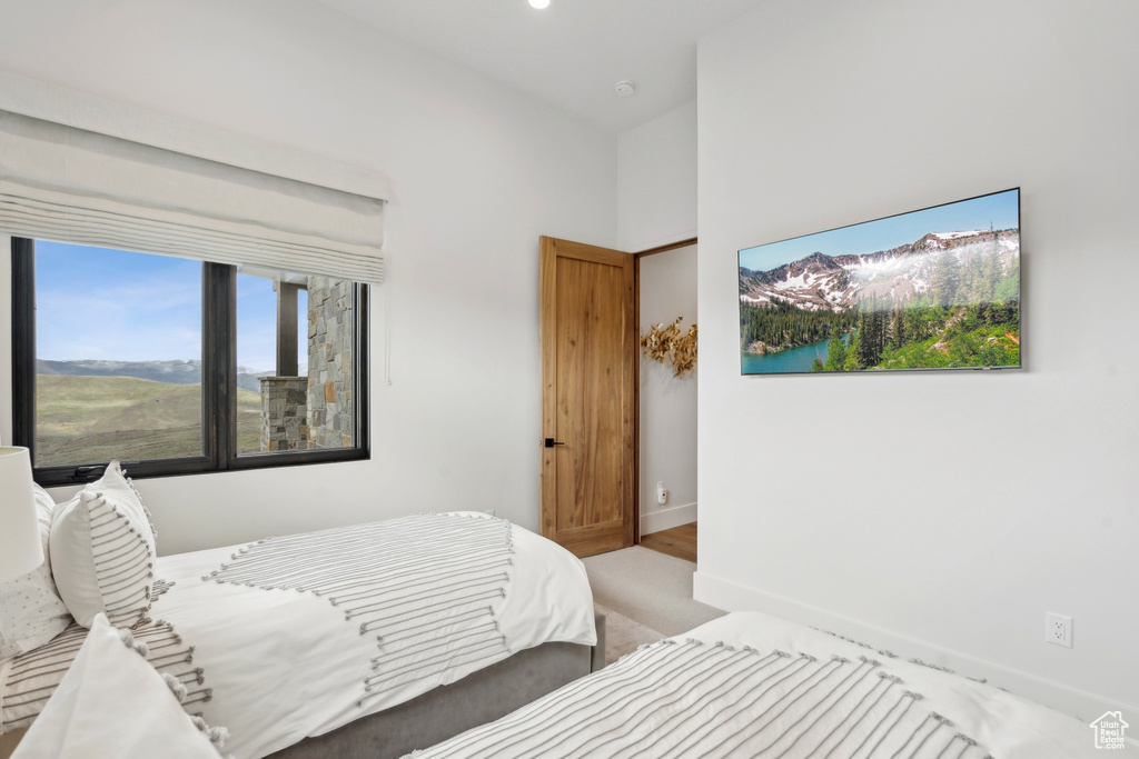 Bedroom with baseboards