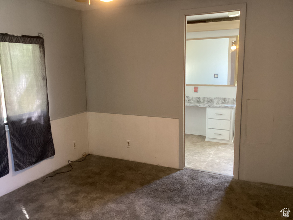 Spare room with carpet