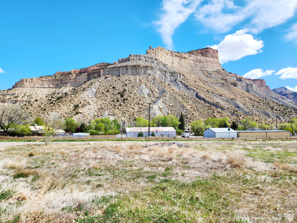 View of mountain feature