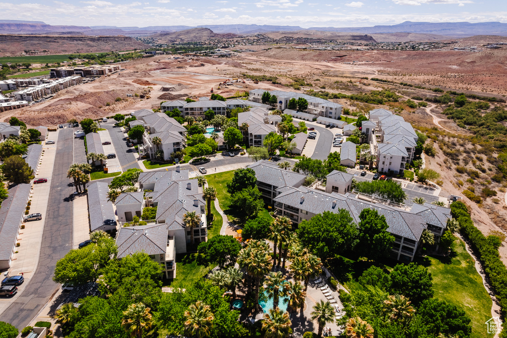 Aerial view with a residential view and a mountain view