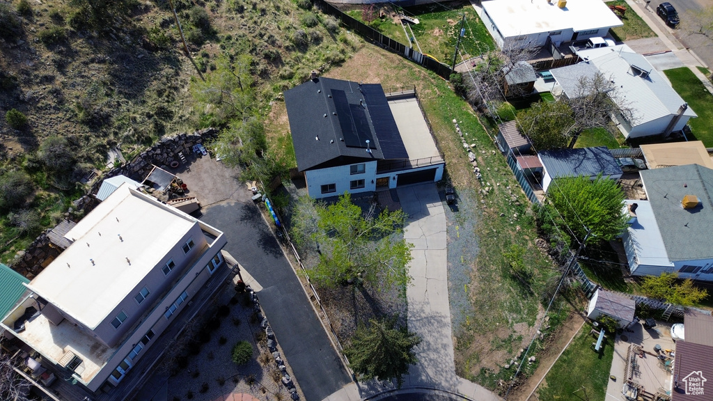 Bird's eye view with a residential view