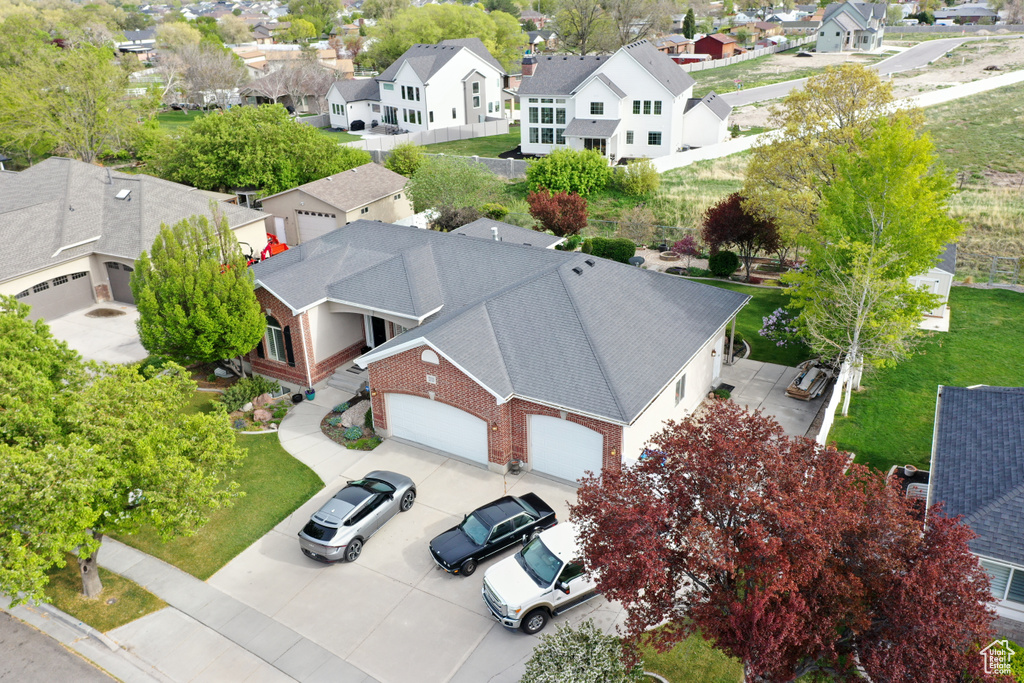 Drone / aerial view featuring a residential view