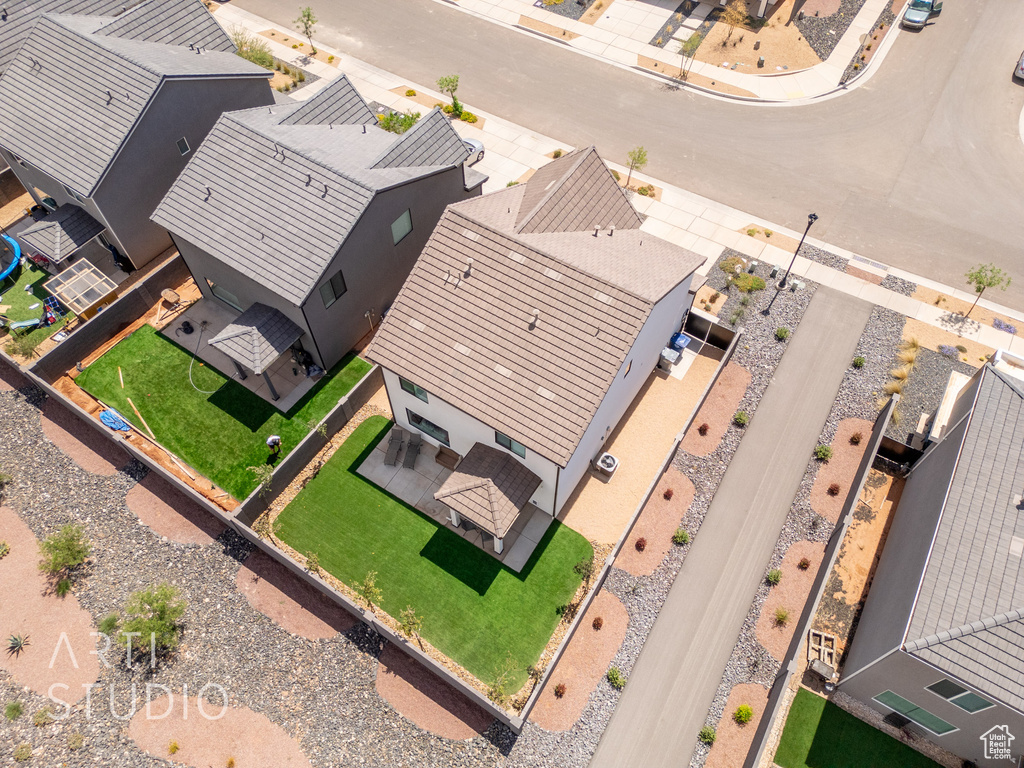 Birds eye view of property featuring a residential view