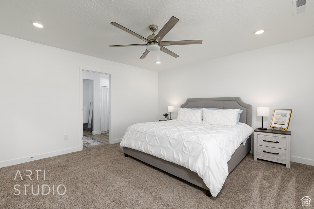 Bedroom featuring carpet, visible vents, recessed lighting, and baseboards