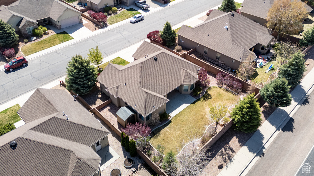 Bird\'s eye view with a residential view