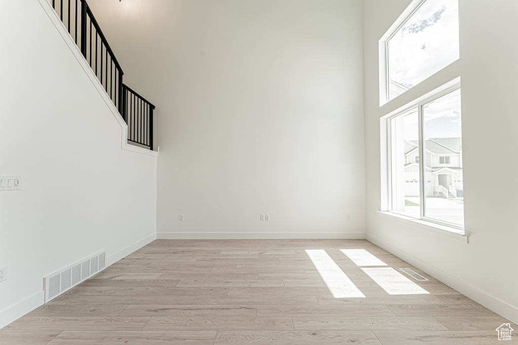 Photo 5 for MLS #2080981 at 611 W Purple Velvet Ln #2317