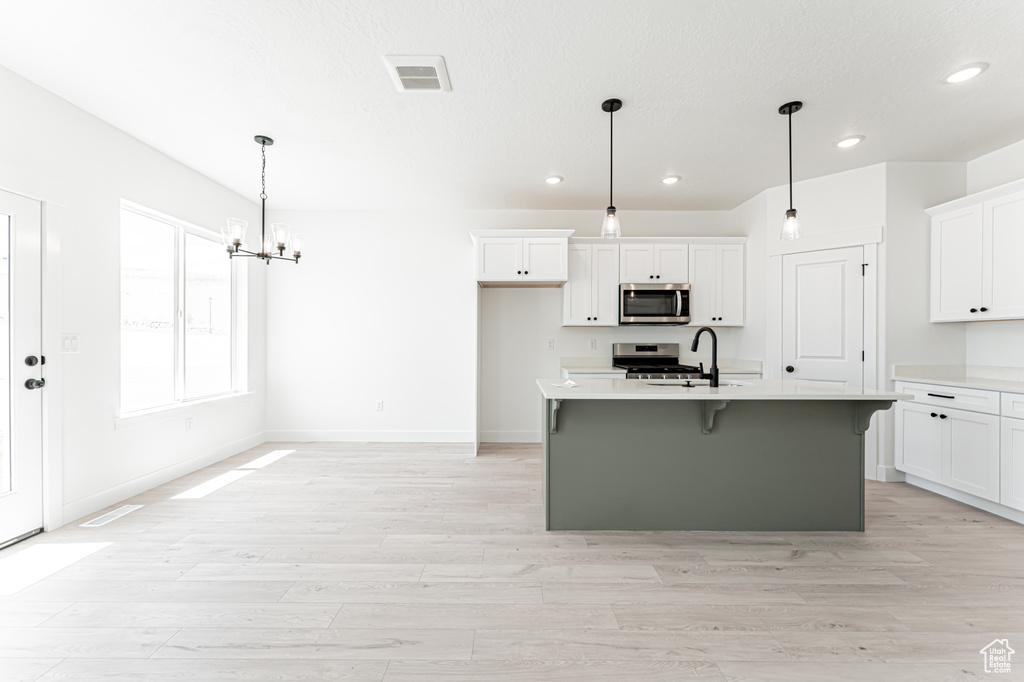Photo 6 for MLS #2080981 at 611 W Purple Velvet Ln #2317