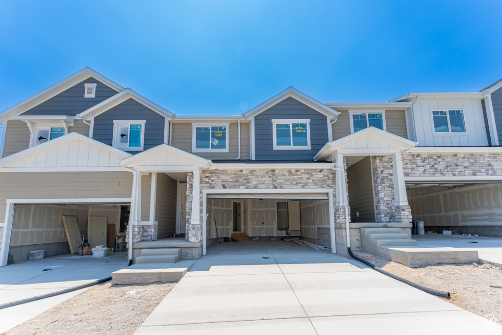 611 W PURPLE VELVET LN #2317 Saratoga Springs, UT 84045