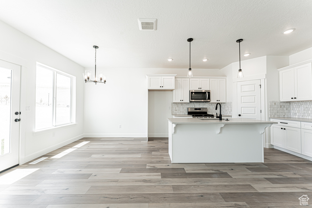 Photo 6 for MLS #2080986 at 613 W Purple Velvet Ln #2318