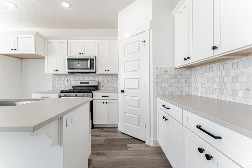 Photo 3 for MLS #2080986 at 613 W Purple Velvet Ln #2318