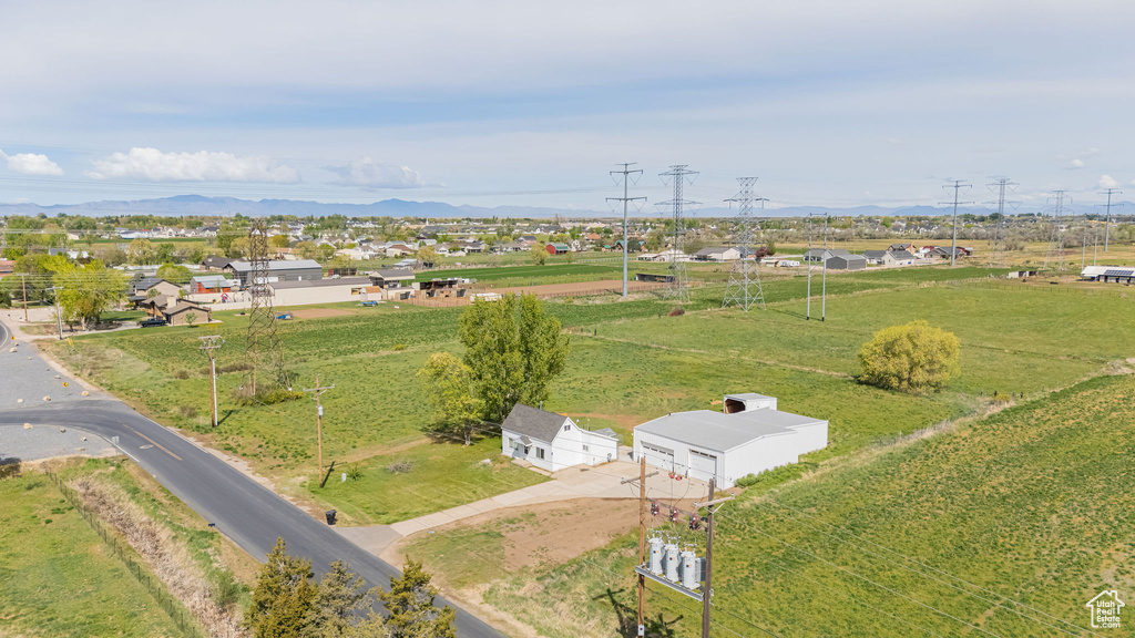 Drone / aerial view featuring a mountain view