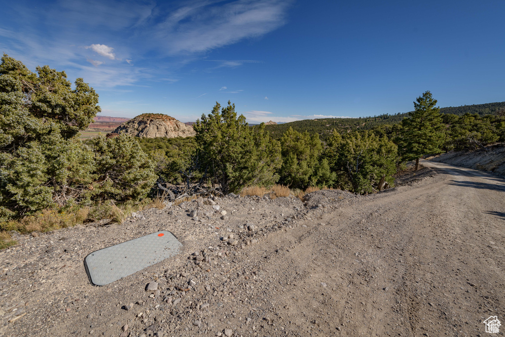 View of mountain feature