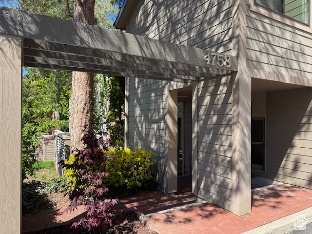 View of property entrance