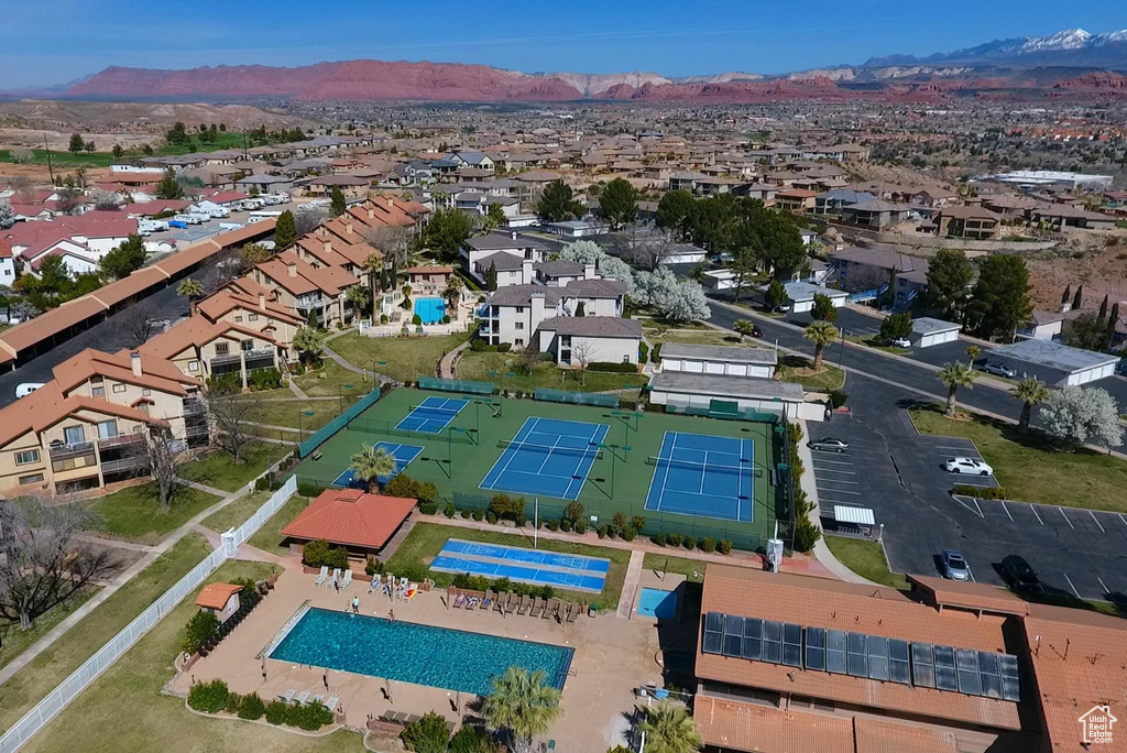Birds eye view of property featuring a residential view and a mountain view