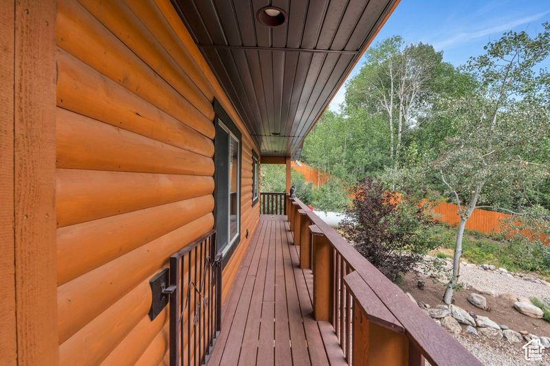 Deck with fence