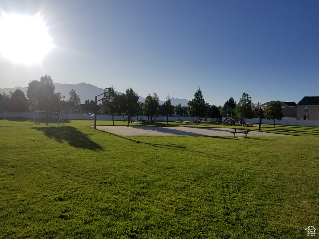 View of home's community featuring a mountain view