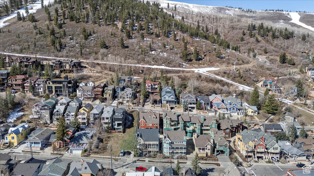 Bird's eye view featuring a mountain view and a residential view