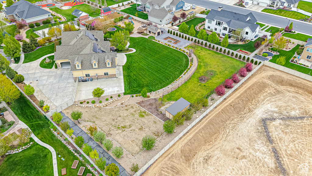 Bird\\\\\\\'s eye view featuring a residential view