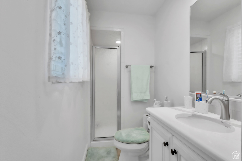 982 ORCHARD DR River Heights, UT 84321
