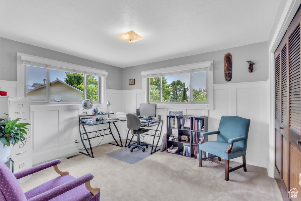 982 ORCHARD DR River Heights, UT 84321